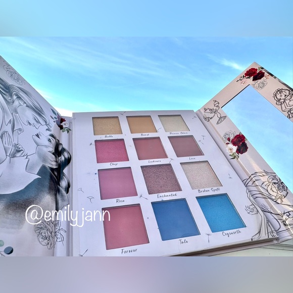 Beauty and the Beast🥀Eyeshadow Palette - Picture 3 of 9